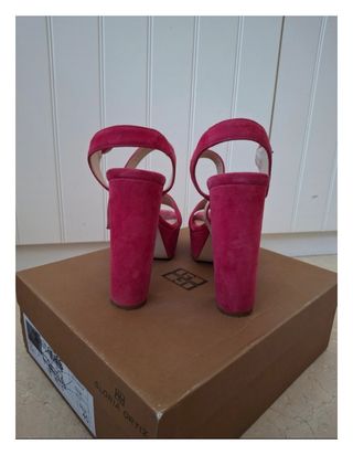 Sandalias plataforma tacón Gloria Ortiz fucsia 