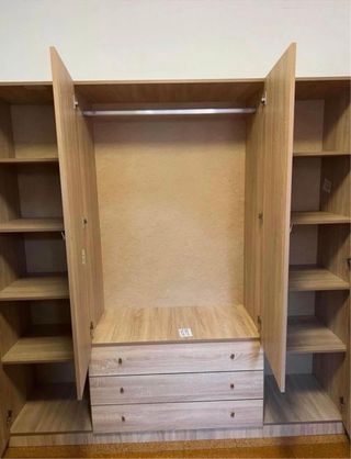 ¡¡Armario de 4 Puertas con Cajones!!