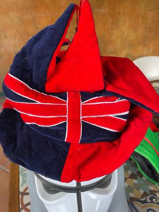 Gorros ( arlequín, peluca azul, caballero...)