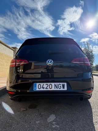 Volkswagen Golf 2015