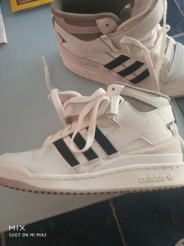 Zapatillas Adidas altas Forum Mid Talla 38.5
