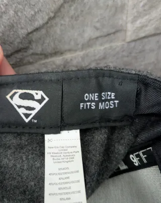 Gorra New Era Superman 9FIFTY Mujer