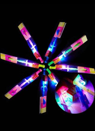 10pcs Flechas Lanzables con Luces