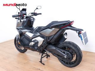 HONDA X-ADV