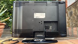 Televisión OKI 26’’ HD HDMI/USB/VGA