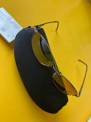 Se vende lote de 6 gafas de sol nuevas.