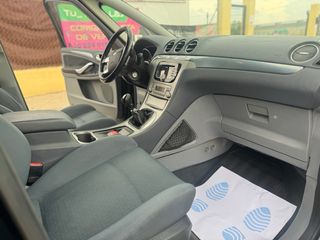 Ford S-MAX 2009