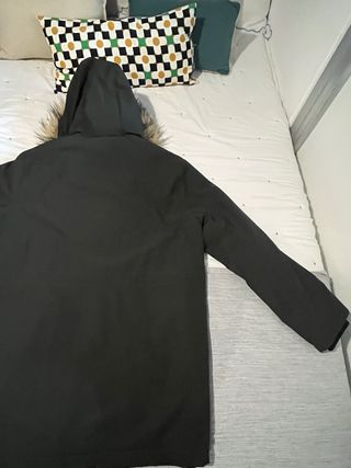 Parka New Look verde caqui con capucha