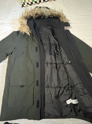 Parka New Look verde caqui con capucha