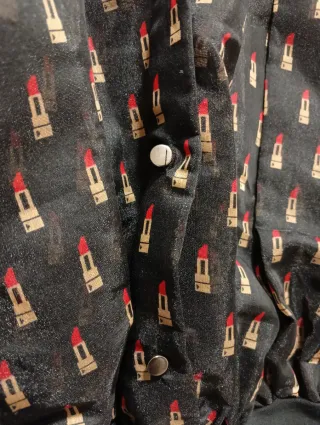 Body Zara estampado pintalabios