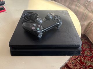 PS4 (PlayStation 4) Negra