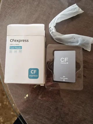 Lector Tarjetas CFexpress USB 3.2 Gen2