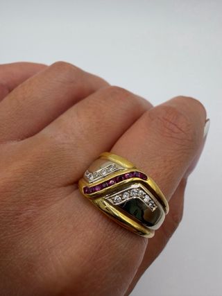 Anillo Oro 18k Rubíes y Diamantes