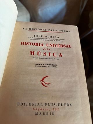 Historia universal de la música
Por José subirá