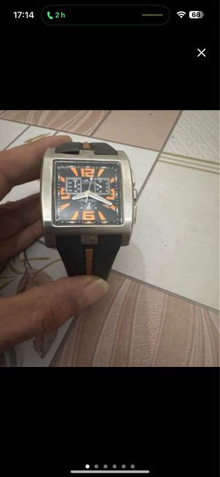 Reloj Lotus Negro y Naranja
