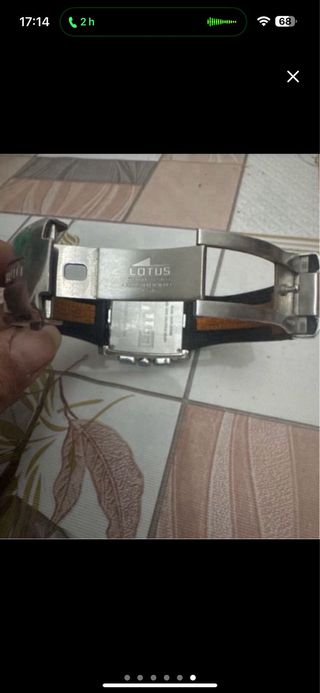 Reloj Lotus Negro y Naranja