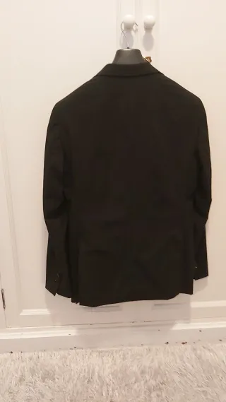 Traje de chaqueta caballero Massimo Dutti negro.