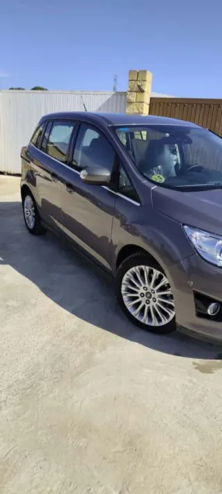 Ford Grand C-MAX 2013