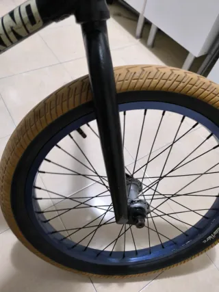 Piezas bmx precio en descripción.