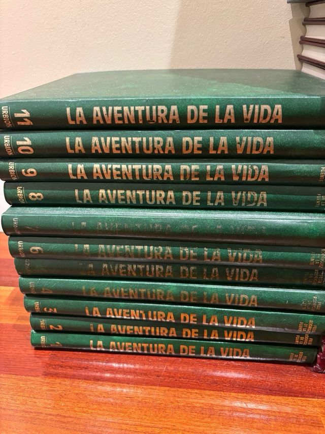 Enciclopedias varias  LEER DESCRIPCIÓN