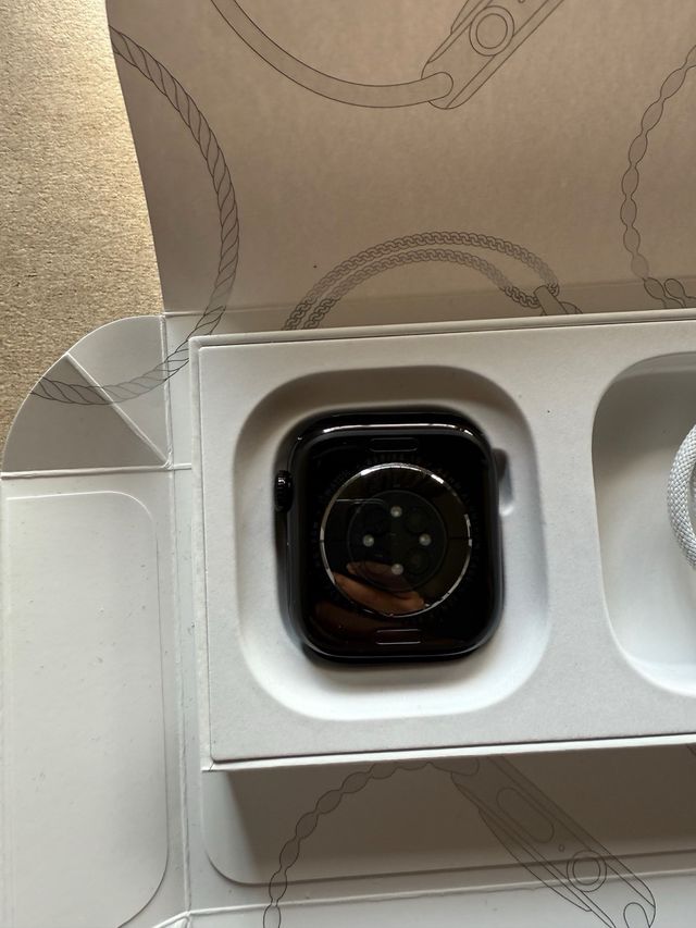 Apple Watch Series 10 GPS + Celular 42mm Negro