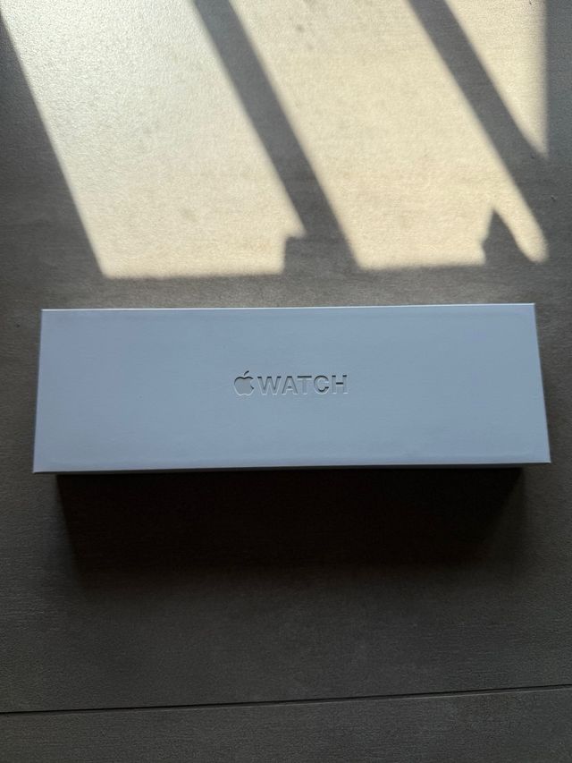 Apple Watch Series 10 GPS + Celular 42mm Negro