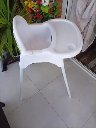 Trona bebé blanca