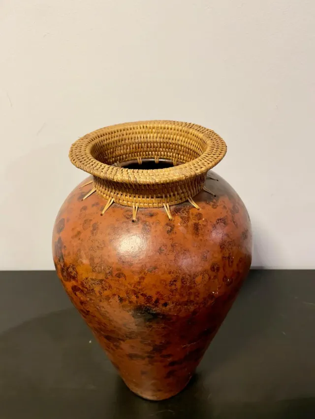 Jarrón Decorativo Madera 38cm x 22cm