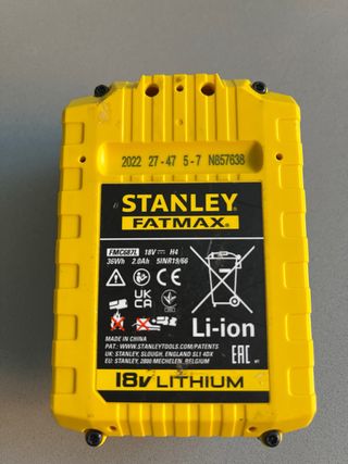 2 Baterías y Cargador Stanley Fatmax 18V