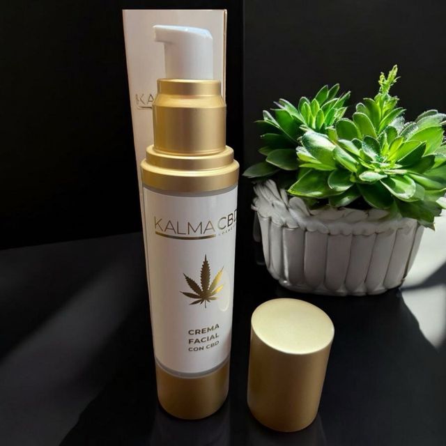 Tratamiento Facial Hidro-Nutritiva Kalma CBD