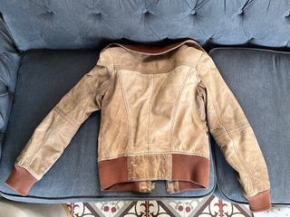 Chaqueta de cuero Bershka vintage
