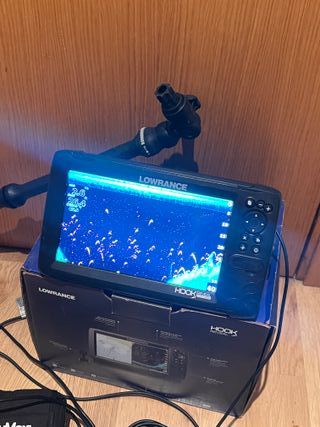 Sonda Lowrance Hook Reveal 9 50/200