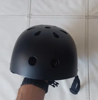 Casco Patinete Negro Talla L