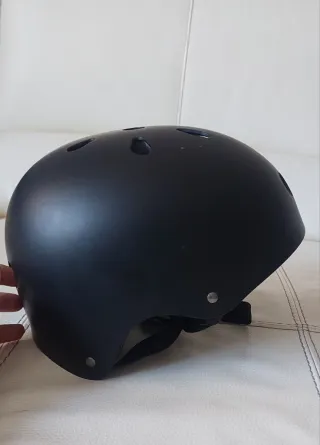 Casco Patinete Negro Talla L