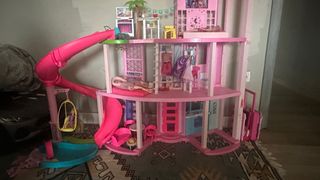 Casa Barbie con accesorios