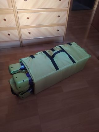 Parque cuna de viaje plegable