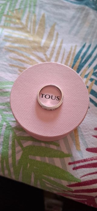 Anillo TOUS de oro blanco con diamantes