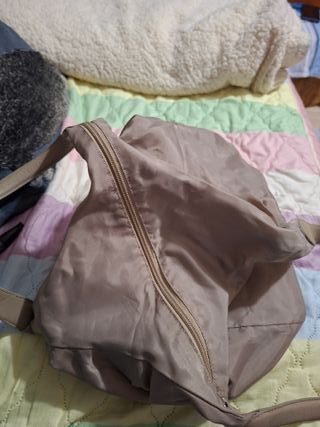 Borsa beige tessuto sintetico impermeabile