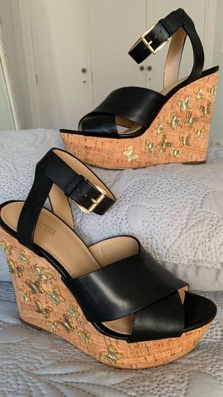 Sandalias Michael Kors Piel Negra Mariposas