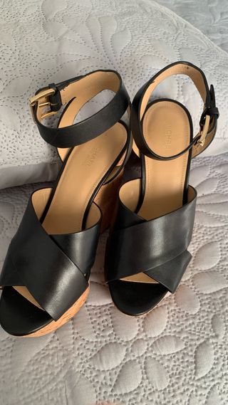 Sandalias Michael Kors Piel Negra Mariposas