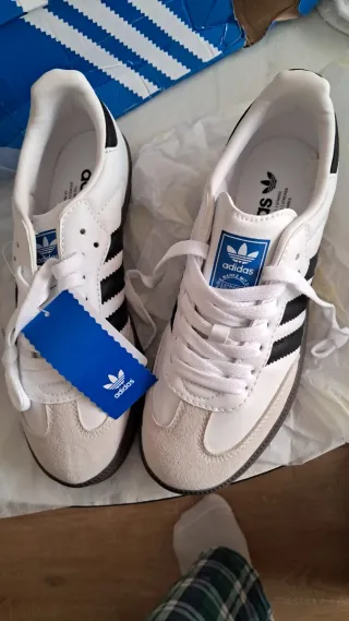 Zapatillas Adidas Samba Blancas y Negras