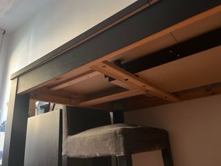 Mesa de comedor de madera negra