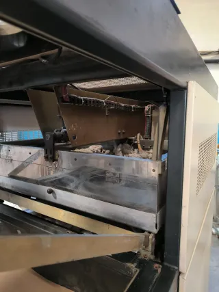 Termoconformadora al vacío