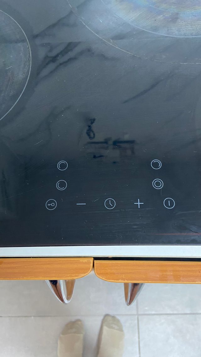 Se vende vitro por cambio de cocina