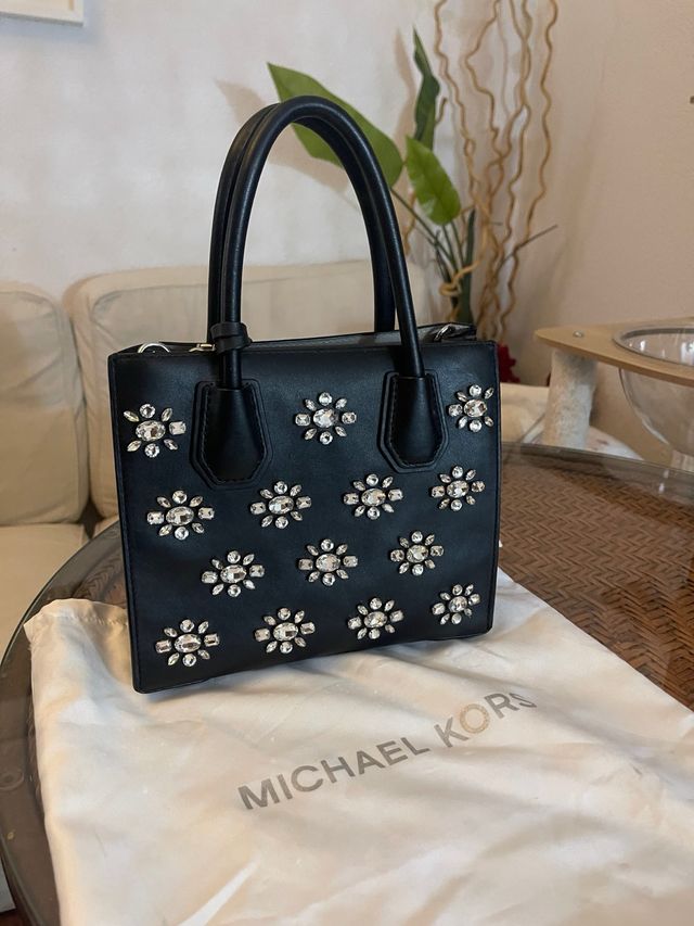 Bolso Michael Kors Negro con correa