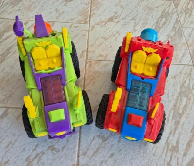 Superzings lote de 150 muñecos, accesorios,2coches