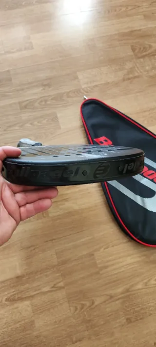Bullpadel Hack Comfort 22