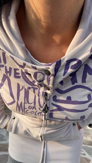 Felpa Volcom con stampa anno 2009