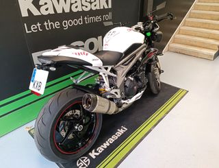 TRIUMPH SPEEDTRIPLE RS