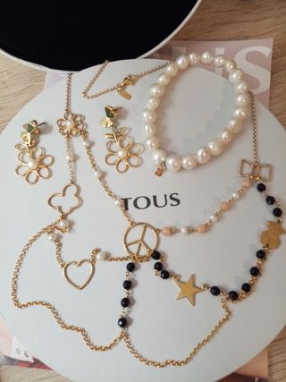 Conjunto Tous Perlas y Colgantes